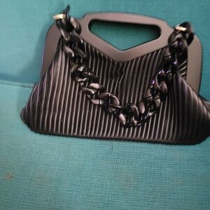 Other Reasons Chic Black Clutch with Detachable Chain Accent